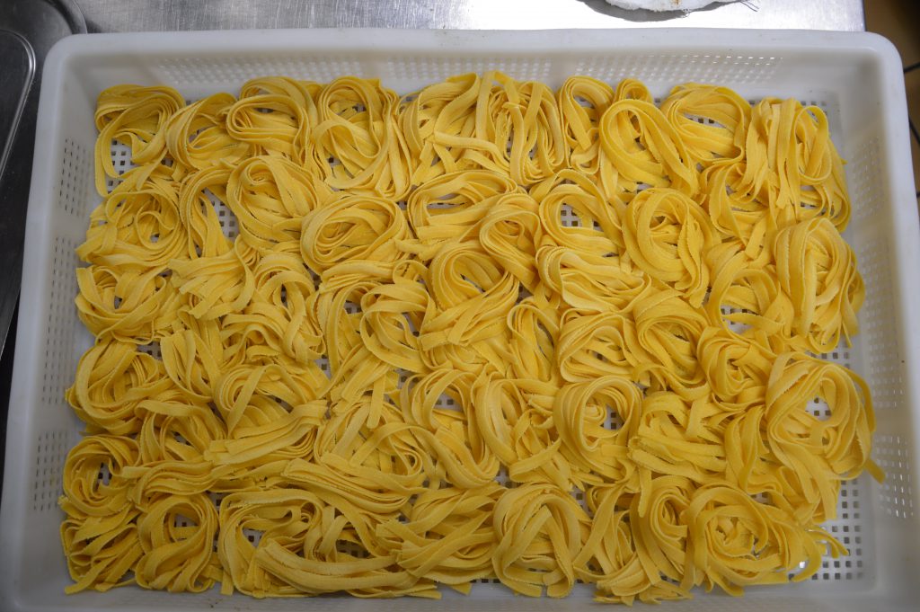 tagliatelle di pasta fresca